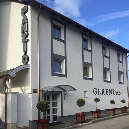 Gerendas Panzio Szombathely Exterior foto