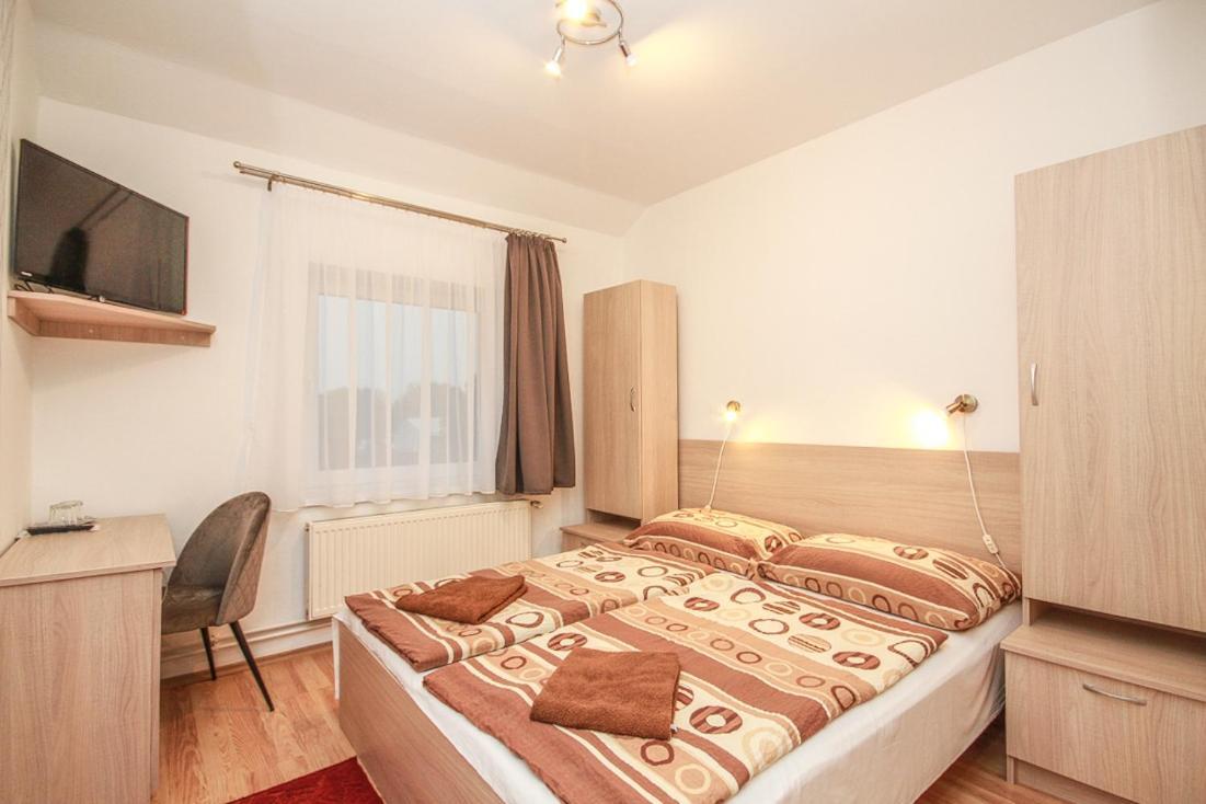 Gerendas Panzio Szombathely Exterior foto